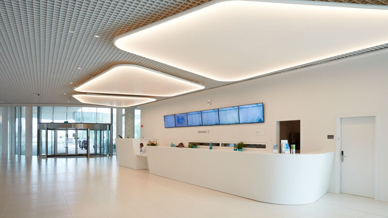 Digital signage AZ Zeno own